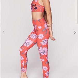 Spiritual Gangster Leggings